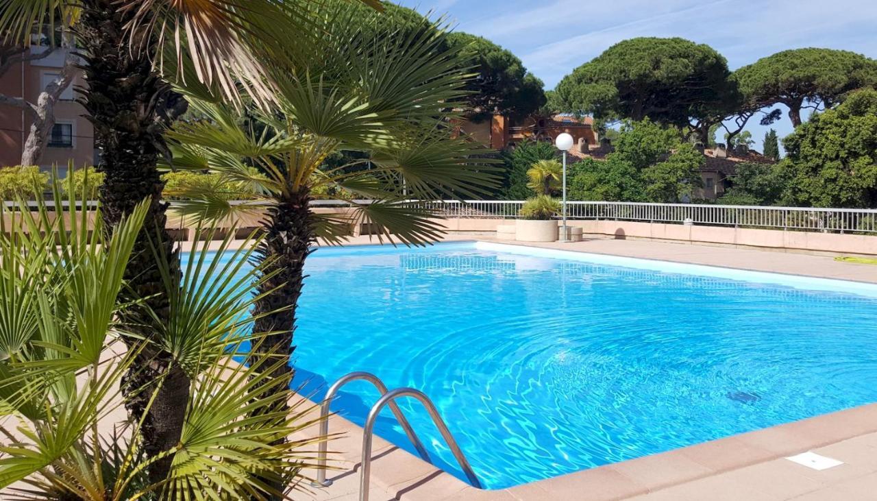 Studio Proche Port Et Plages, Piscine Hyères Екстериор снимка