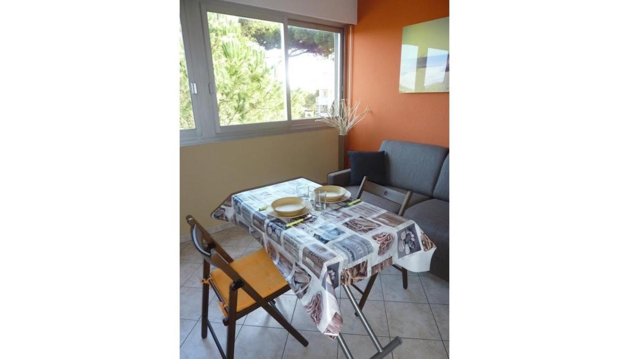 Studio Proche Port Et Plages, Piscine Hyères Екстериор снимка